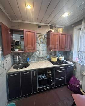 3-к квартира, вторичка, 61м2, 1/5 этаж