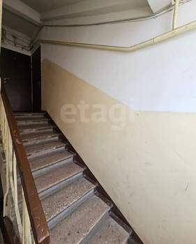 3-к квартира, вторичка, 54м2, 2/4 этаж