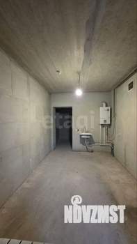 2-к квартира, вторичка, 60м2, 1/10 этаж