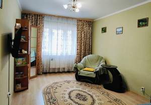 3-к квартира, вторичка, 100м2, 5/10 этаж