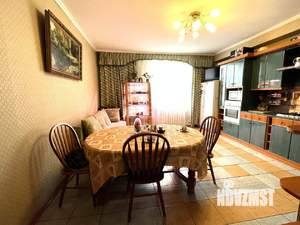 3-к квартира, вторичка, 104м2, 4/4 этаж