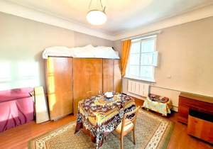 2-к квартира, вторичка, 61м2, 3/3 этаж