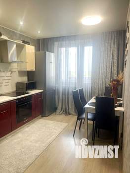 2-к квартира, вторичка, 61м2, 12/17 этаж