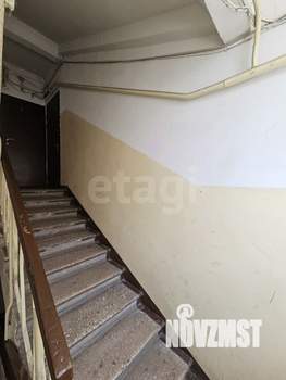 3-к квартира, вторичка, 54м2, 2/4 этаж