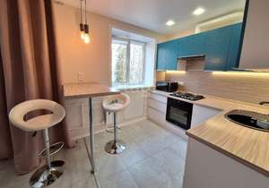 2-к квартира, вторичка, 42м2, 4/4 этаж
