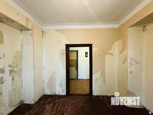 2-к квартира, вторичка, 47м2, 1/4 этаж