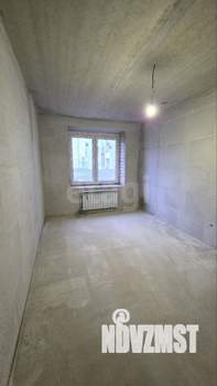 2-к квартира, вторичка, 60м2, 1/10 этаж