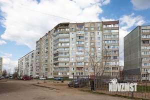 2-к квартира, вторичка, 48м2, 4/10 этаж
