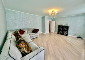 3-к квартира, вторичка, 106м2, 3/5 этаж