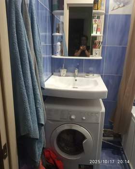 2-к квартира, вторичка, 41м2, 1/4 этаж