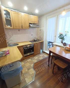 2-к квартира, вторичка, 53м2, 9/9 этаж