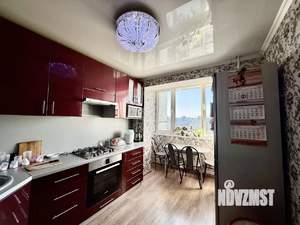 3-к квартира, вторичка, 38м2, 8/9 этаж