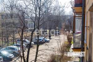 2-к квартира, вторичка, 47м2, 1/4 этаж