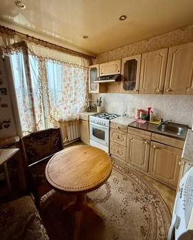 3-к квартира, вторичка, 72м2, 9/9 этаж