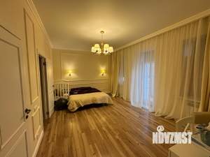 3-к квартира, вторичка, 102м2, 2/4 этаж