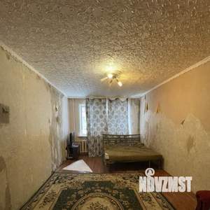 2-к квартира, вторичка, 42м2, 1/5 этаж