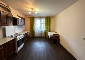 4-к квартира, вторичка, 125м2, 2/10 этаж