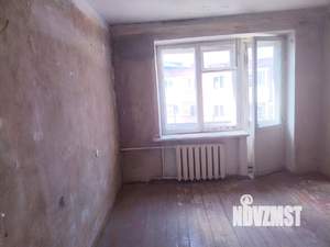 4-к квартира, вторичка, 62м2, 5/5 этаж
