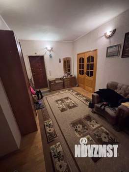 4-к квартира, вторичка, 128м2, 1/10 этаж