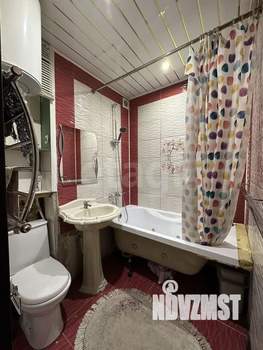 2-к квартира, вторичка, 43м2, 1/4 этаж