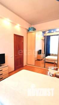 4-к квартира, вторичка, 99м2, 2/5 этаж