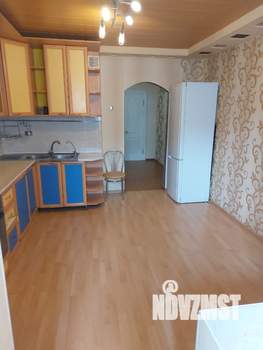 2-к квартира, вторичка, 70м2, 4/10 этаж