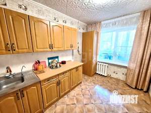 2-к квартира, вторичка, 54м2, 1/5 этаж