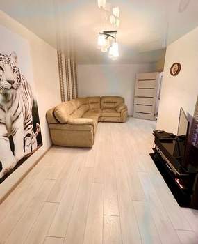 2-к квартира, вторичка, 62м2, 2/10 этаж