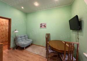 3-к квартира, вторичка, 56м2, 1/2 этаж