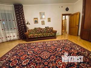 4-к квартира, вторичка, 180м2, 9/10 этаж