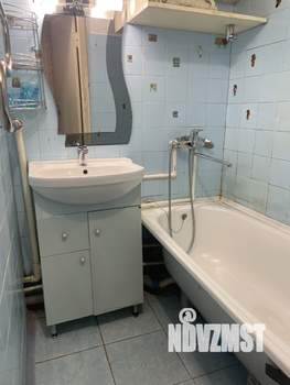 4-к квартира, вторичка, 62м2, 3/5 этаж