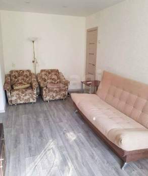 2-к квартира, вторичка, 42м2, 3/5 этаж