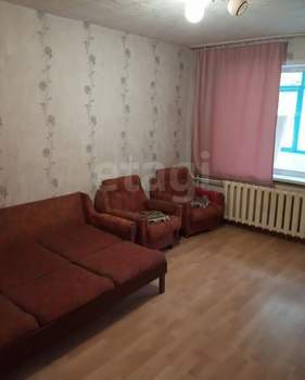 2-к квартира, вторичка, 54м2, 1/9 этаж