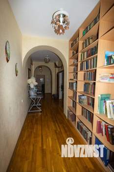 6-к квартира, вторичка, 180м2, 2/4 этаж