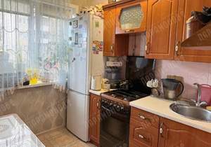 2-к квартира, вторичка, 61м2, 1/5 этаж