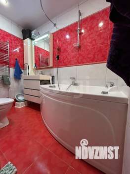 4-к квартира, вторичка, 74м2, 3/5 этаж