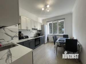 2-к квартира, вторичка, 56м2, 3/17 этаж