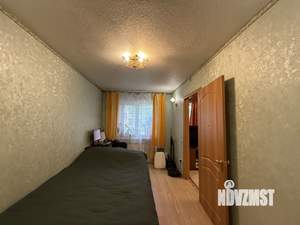 2-к квартира, вторичка, 44м2, 1/4 этаж