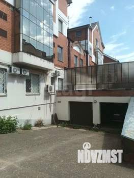 6-к квартира, вторичка, 165м2, 3/3 этаж