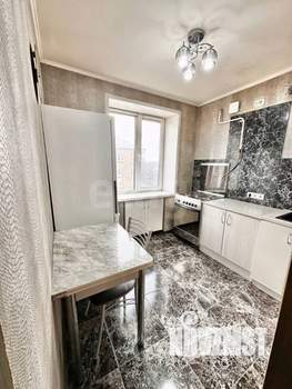 1-к квартира, вторичка, 32м2, 4/4 этаж