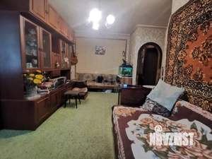 2-к квартира, вторичка, 41м2, 1/4 этаж