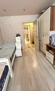 2-к квартира, вторичка, 43м2, 1/5 этаж