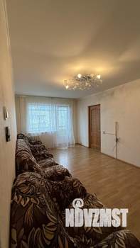 4-к квартира, вторичка, 61м2, 4/5 этаж