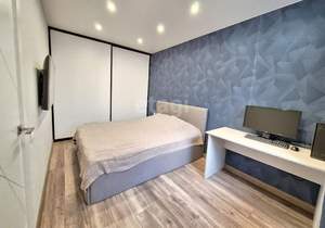 2-к квартира, вторичка, 42м2, 4/4 этаж