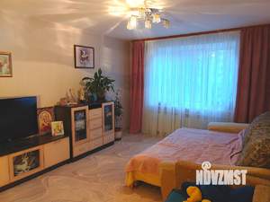 3-к квартира, вторичка, 72м2, 1/10 этаж