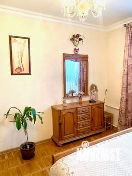 3-к квартира, вторичка, 75м2, 4/4 этаж