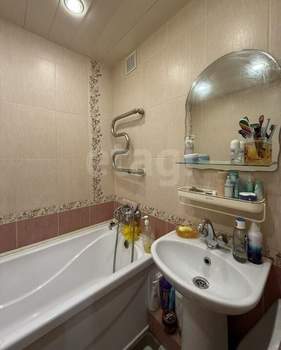 2-к квартира, вторичка, 50м2, 7/10 этаж