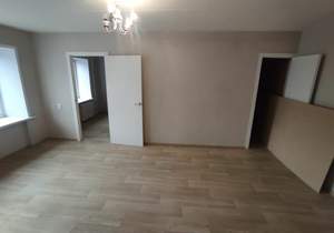 2-к квартира, вторичка, 42м2, 1/5 этаж