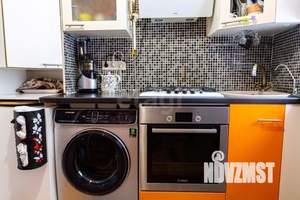 2-к квартира, вторичка, 43м2, 1/4 этаж