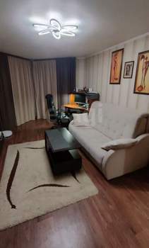 2-к квартира, вторичка, 55м2, 1/5 этаж